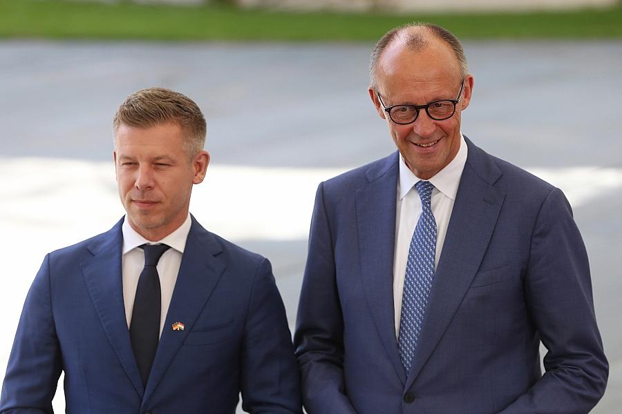 Merz sieht „Neustart“ in den Beziehungen zu Ungarn nach Wahl von Magyar