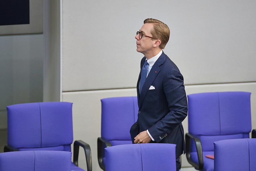 CDU-Politiker Amthor: Keine Zusammenarbeit mit AfD – Brandmauer-Debatte