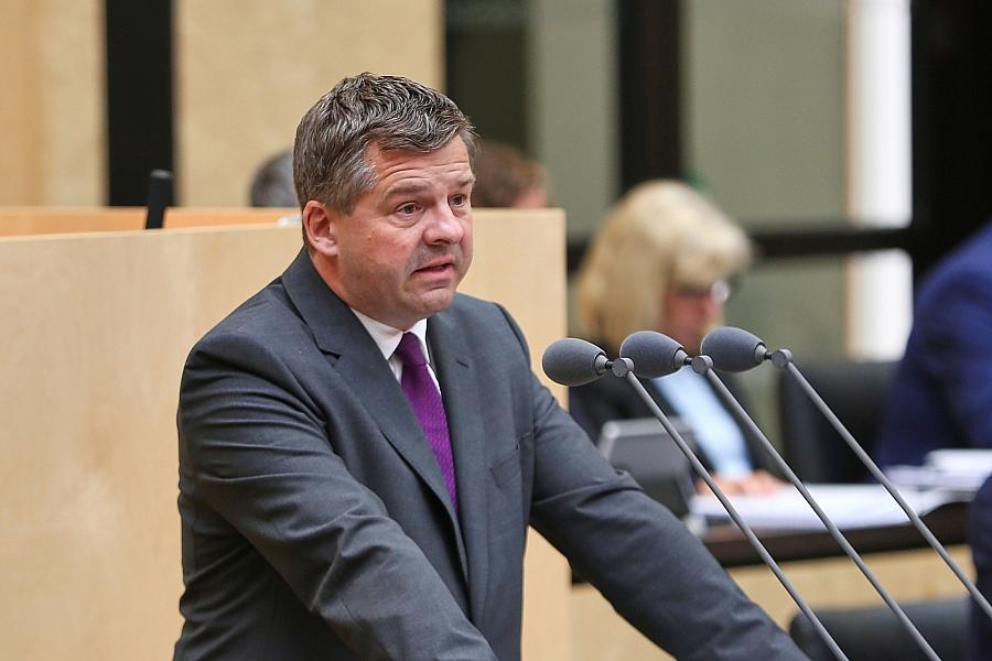 Sachsen-Anhalt fordert Aussetzung des CO2-Preisanstiegs für Unternehmen