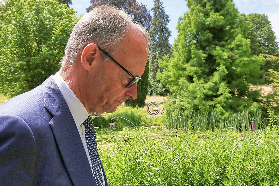 ZDF-Politbarometer: AfD baut Vorsprung auf Union aus, SPD überholt Grüne