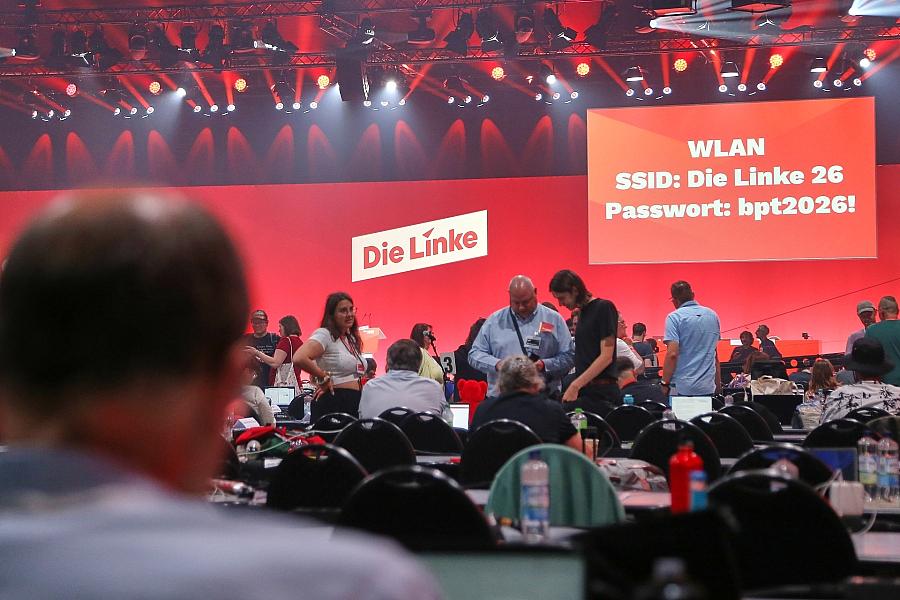 Linken-Parteitag in Potsdam: Wahl von Co-Vorsitzendem und Debatte über Diäten-Deckelung