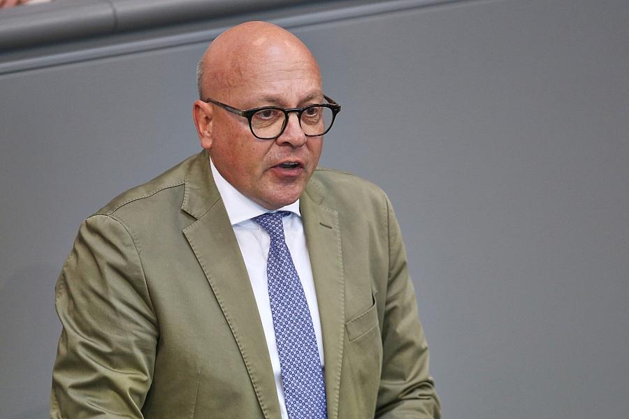 Nach tödlicher Gewalttat in Stade: CDU-Innenexperte Throm fordert lückenlose Aufklärung