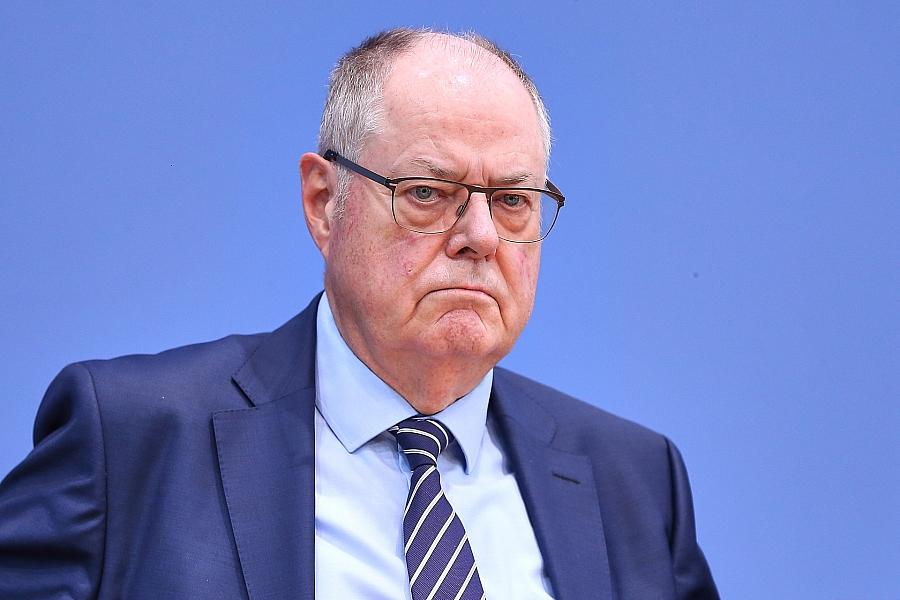 Steinbrück: Kommunen brauchen Schuldenschnitt und Altschulden-Fonds