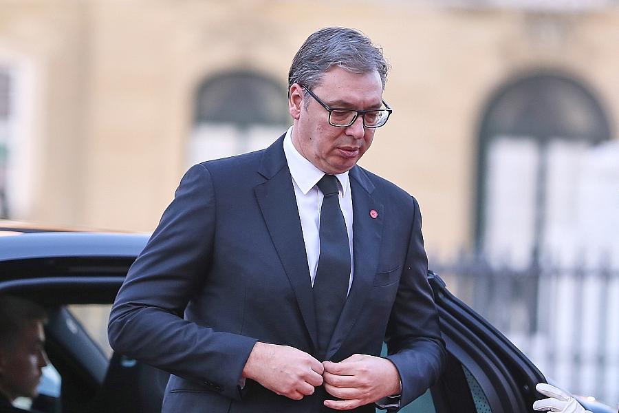 Serbiens Präsident Vucic stellt baldigen Rücktritt in Aussicht