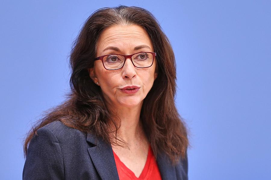 DGB-Chefin vor Spitzentreffen im Kanzleramt: Reformpläne der Regierung gehen in falsche Richtung