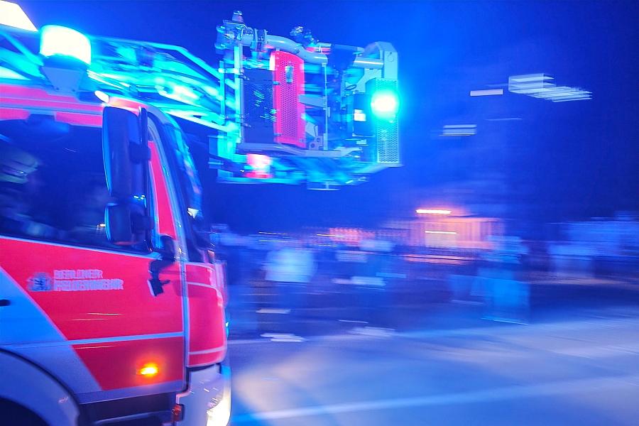 Brand in Krankenhaus Ludwigslust: Zwei Tote und 34 Verletzte bei Dachstuhlbrand