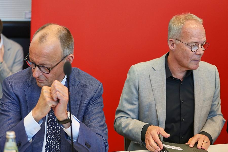 Union und SPD: Fraktionsspitzen mahnen Abgeordnete zum Durchschnaufen statt Draufhauen in der Sommerpause