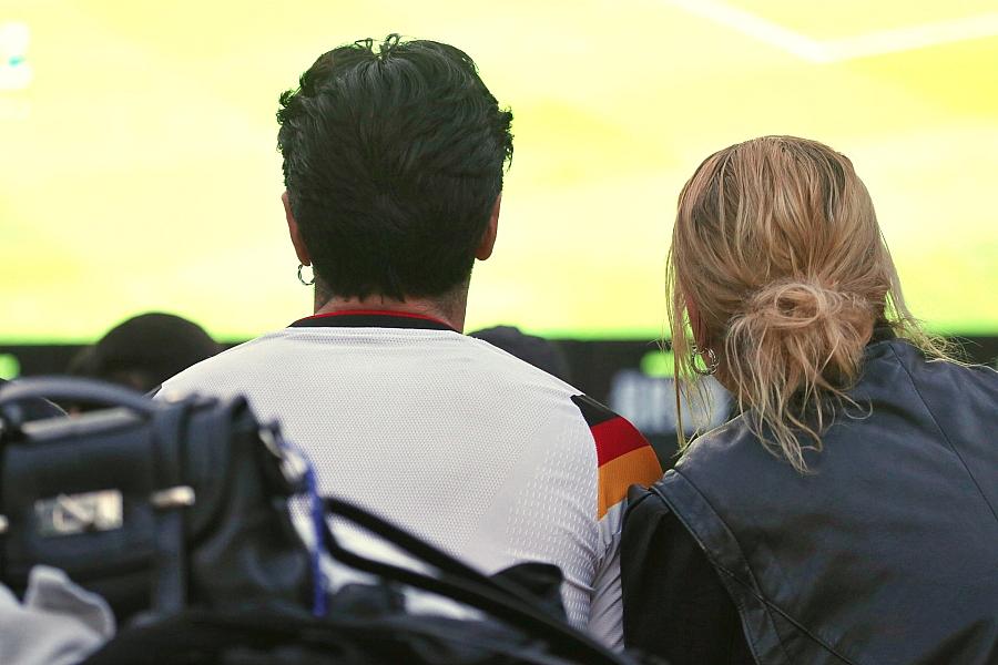 Telekom sichert sich Medienrechte für Fußball-WM 2030 – alle Spiele bei MagentaTV