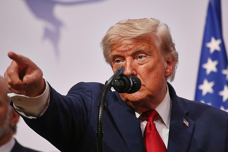 Trump droht Iran bei Mordanschlag mit vollständiger Vernichtung und tausend Raketen