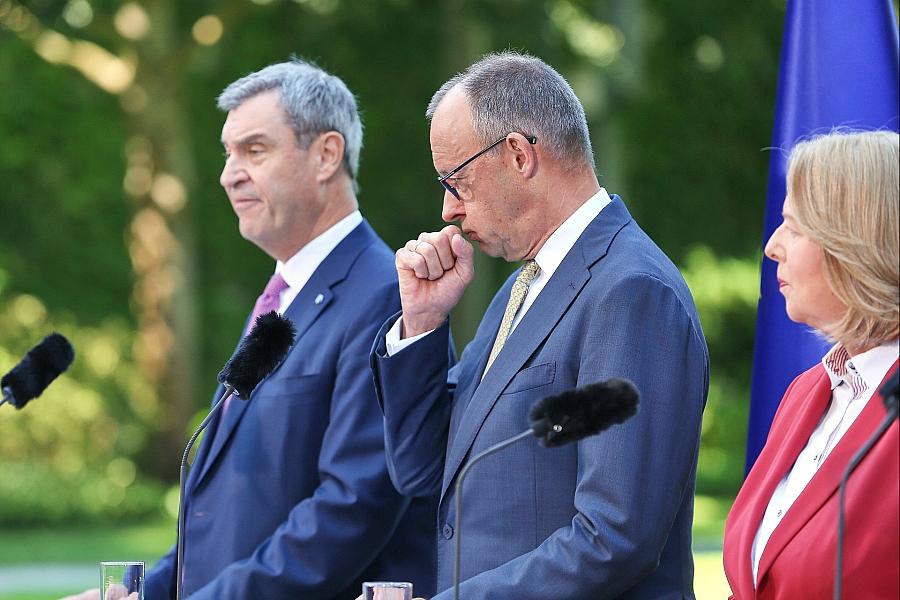 Grünen-Chef und Linken-Spitze kritisieren Reformpaket der Bundesregierung scharf