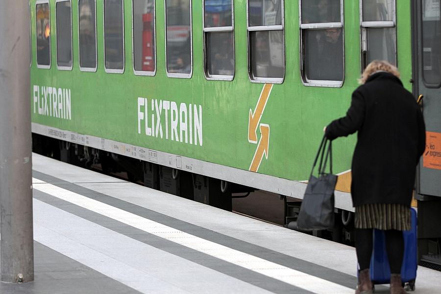 Flix-CEO Schwämmlein: Italo-Einstieg belastet DB – Flixtrain plant Hochgeschwindigkeitsnetz ab 2028