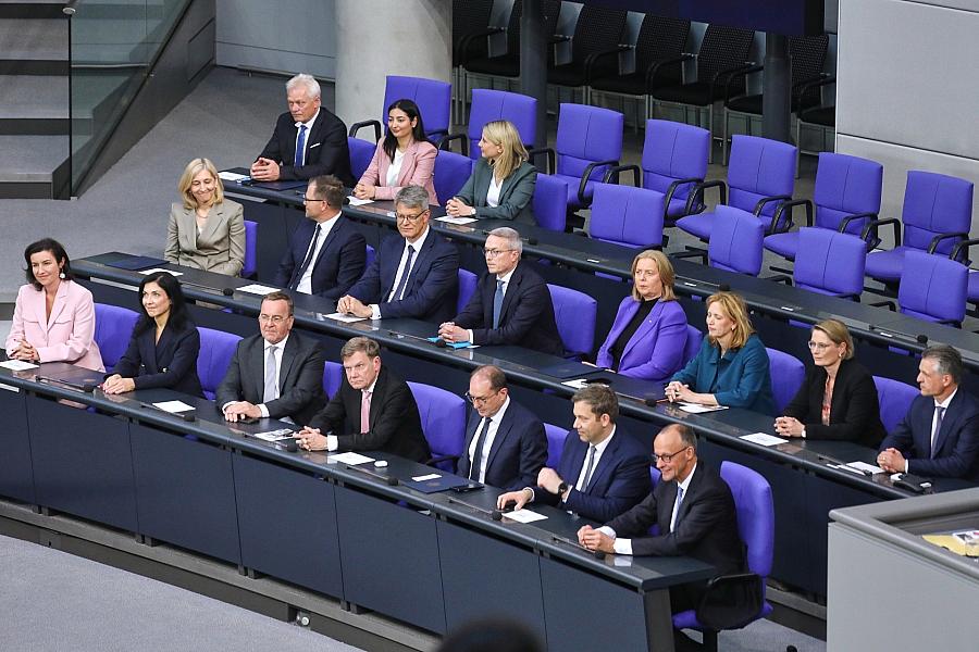 Verfassungsrechtler: Ausübung des Amtes vor Vereidigung unzulässig