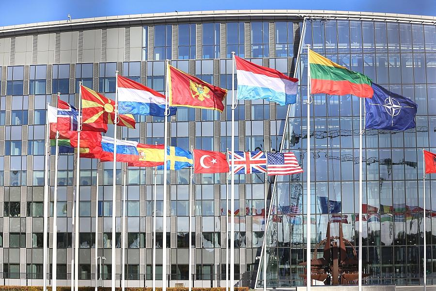 Lettlands Präsident: NATO-Verbündete setzen Aufrüstungszusagen nicht um – Kritik vor Gipfel in Ankara