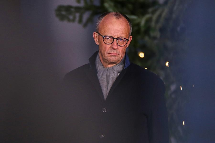 Friedrich Merz beschwerte sich laut Funke-Verlegerin über Foto beim Weihnachtsbaumschlagen
