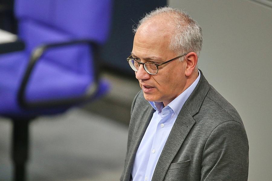 Al-Wazir kritisiert Bundesregierung: Langfristiger Plan für Binnenschifffahrt bei Dürren fehlt