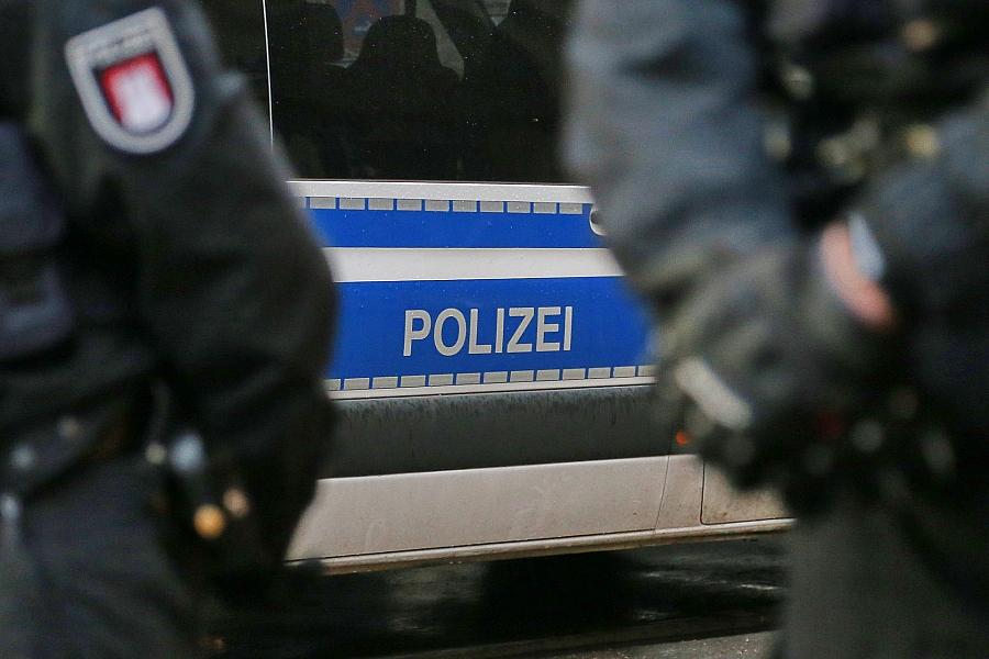 Motorradfahrer ohne Führerschein verursacht Unfall in Bernburg