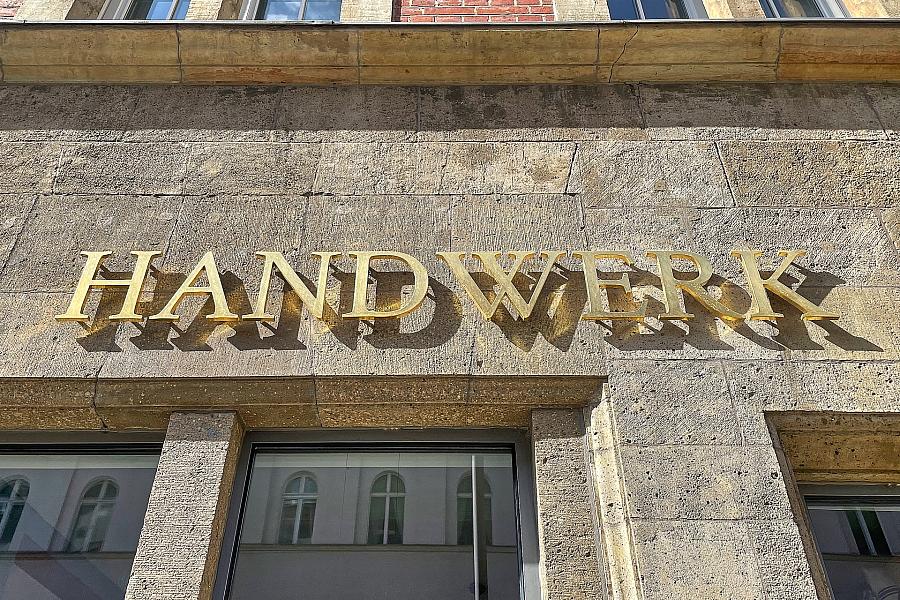 ZDH-Konjunkturbericht: Geschäftsklima im Handwerk fällt auf 102 Punkte – Investitionen sinken