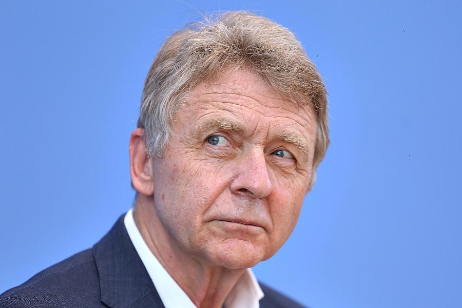 Ethikratschef Frister: Doppelmoral bei Eizellspende und Leihmutterschaft in Deutschland