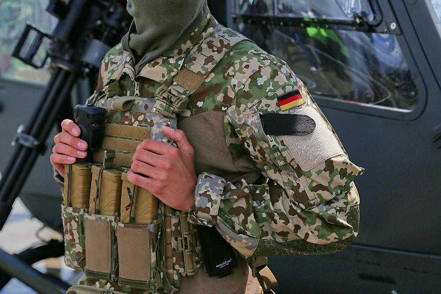 Wehrbeauftragter warnt vor Platzproblemen durch neue Bundeswehr-Ausrüstung