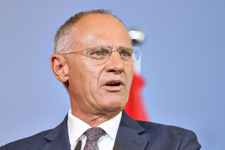 Nach Ceuta-Krise: Österreich fordert EU-weite Asylverfahren in Drittstaaten