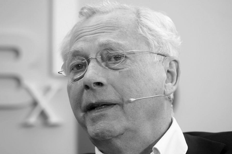 Uwe-Karsten Heye: Früherer Regierungssprecher stirbt mit 85 Jahren