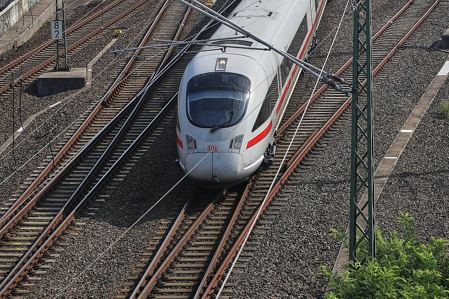 Grüne wollen Bahn-Fernverkehr stärker regulieren