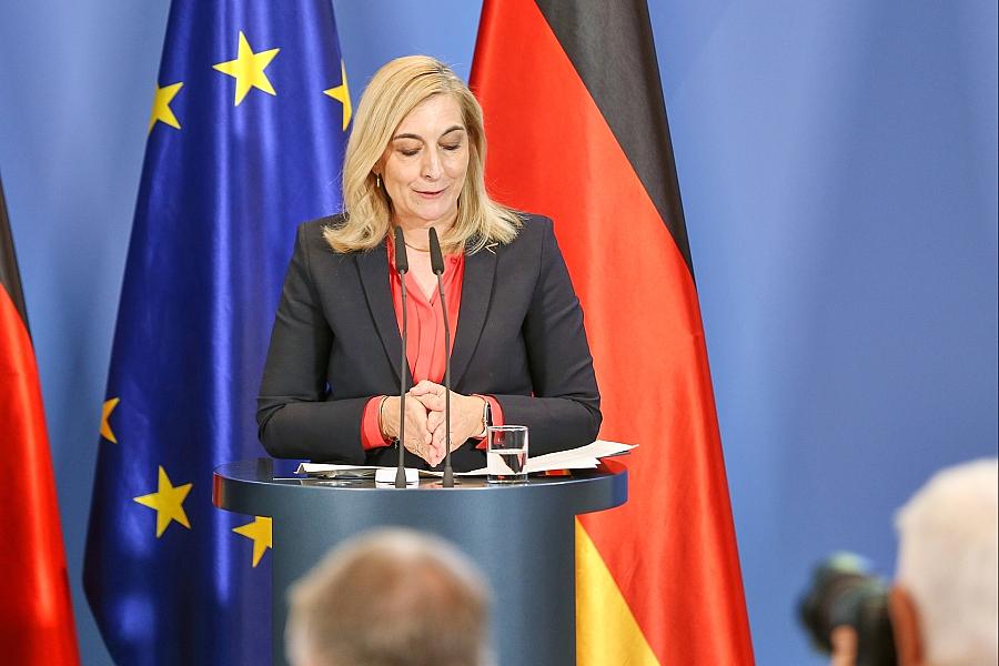 Nina Warken treibt BND-Reform bis Jahresende voran
