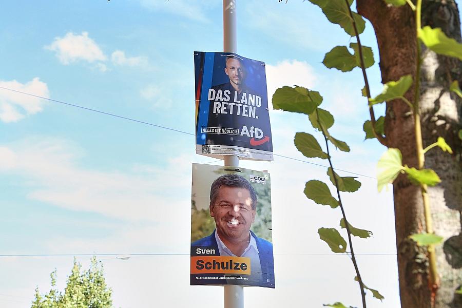 Sachsen-Anhalts Ministerpräsident Schulze zurückhaltend bei AfD-Verbot und will Partei bei Wahlen schlagen