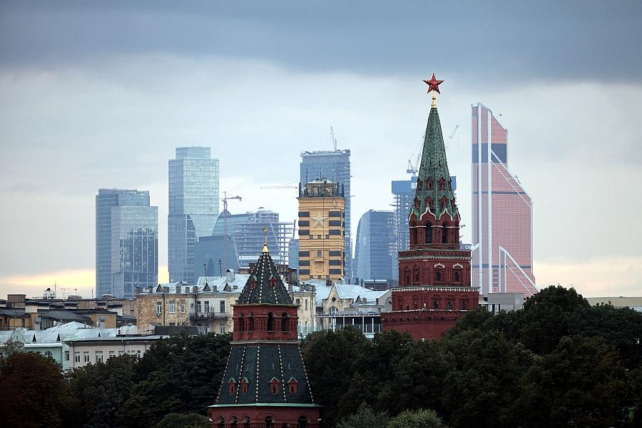 Eingefrorene russische Guthaben: Ex-Politiker fordern Übertragung an die EU für Ukraine-Kredit