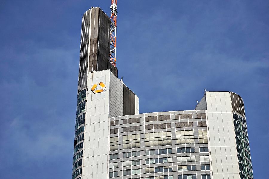 Commerzbank-Vize für Emotionslosigkeit bei Unicredit-Übernahme