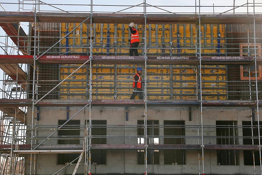 Erwerbstätigkeit August 2026: 45,41 Millionen Erwerbstätige und Erwerbslosenquote von 4,3 Prozent