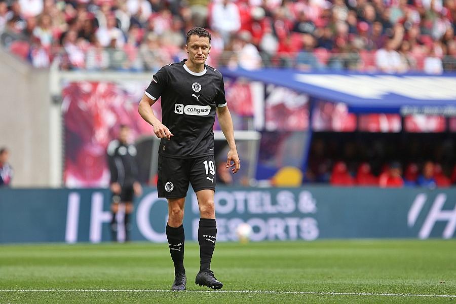2. Bundesliga: Energie Cottbus und FC St. Pauli trennen sich 1:1 – Gelb-Rot, Butler und Kaars treffen