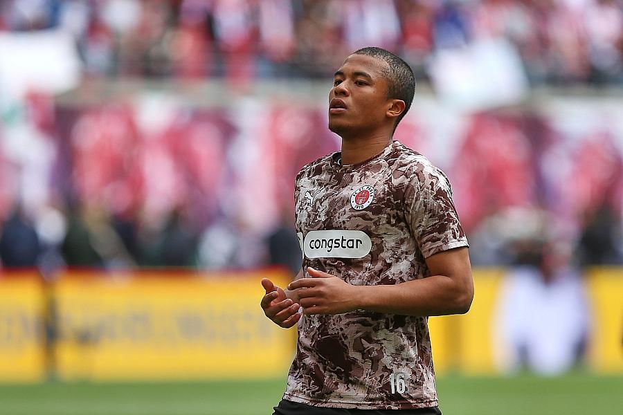 St. Pauli schlägt Wolfsburg 1:0: Erster Saisonsieg in der 2. Bundesliga