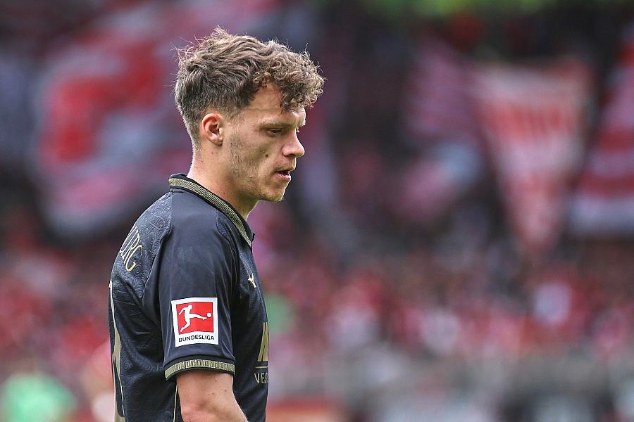 Eintracht Frankfurt verliert gegen FC Augsburg mit 1:4 – FCA Tabellenführer