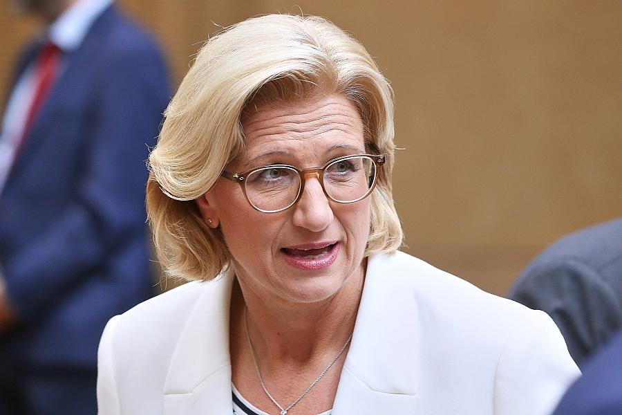 Tankrabatt: Saarland kritisiert Verzögerungen – Grüne in MV gegen Spritpreissenkung