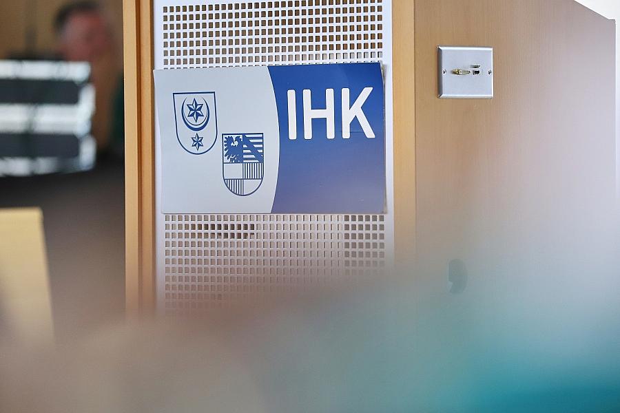 IHK Halle-Dessau warnt vor Imageschaden für Sachsen-Anhalt durch mögliche AfD-Regierung