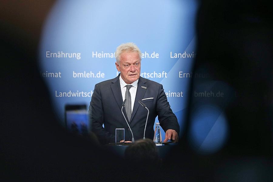 Erntebericht: Agrarminister Rainer sieht Landwirtschaft in existenzieller Krise