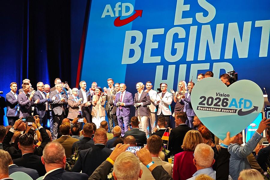 Sicherheitsbedenken: Innenminister und Verfassungsschutz warnen vor Folgen einer möglichen AfD-Regierung in Sachsen-Anhalt
