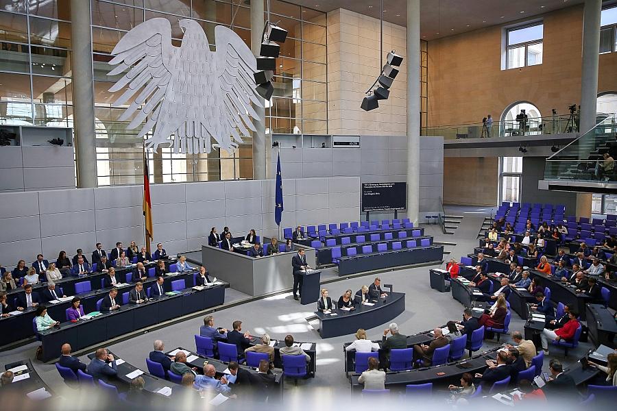 Haushaltswoche gestartet – Klingbeil sieht Aufschwung
