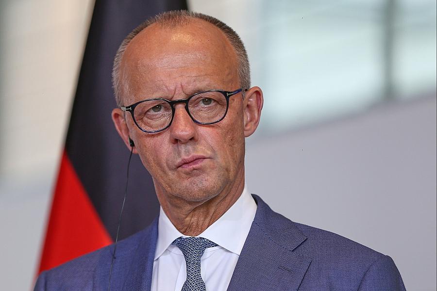Mittelstandskreis-Chef stärkt Merz: Führungsfrage in der CDU stellt sich nicht