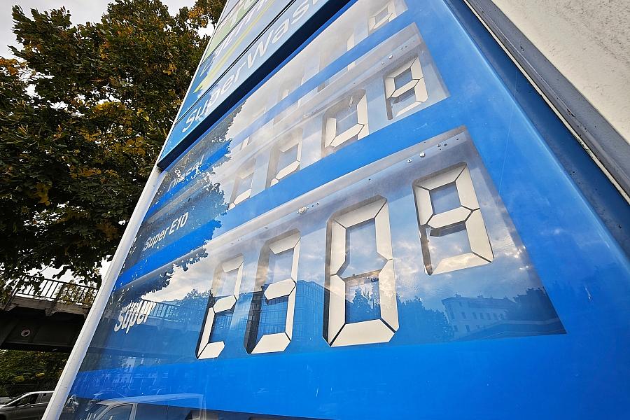 Steuerzahlerbund-Präsident Holznagel kritisiert geplante Entlastungen wegen hoher Spritpreise und fordert höhere Entfernungspauschale
