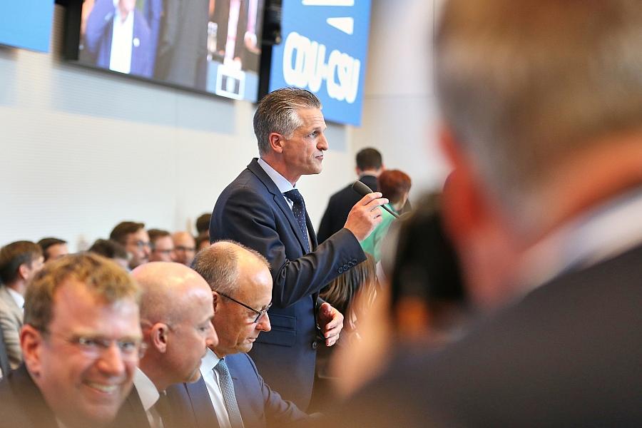 Unionsfraktion: Heftige Kritik an Merz-Spitze – Brinkhaus sieht Unglaubwürdigkeit und fehlendes Ziel