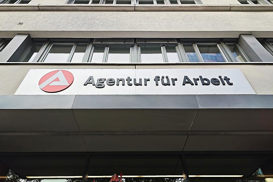 Arbeitsmarkt September 2026: 40.000 mehr Arbeitslose als vor einem Jahr