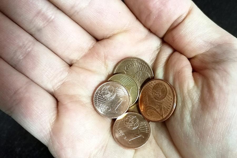 Spendenbereitschaft in Deutschland sinkt: Nur 17 Prozent haben im ersten Halbjahr wirklich gespendet