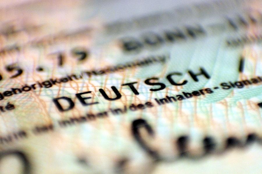 Ex-Verfassungsgerichtspräsident Papier: Grundgesetz schweigt beim Staatsangehörigkeitsrecht
