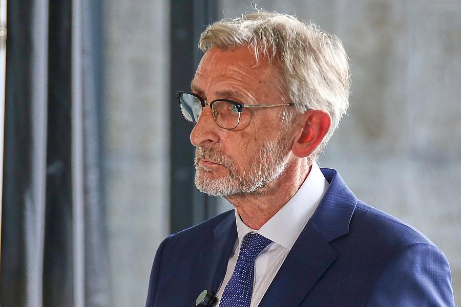 Sachsens Innenminister Schuster: Drohnenangriff auf Leipzig ist „Staatsterrorismus“ und neue Bedrohung