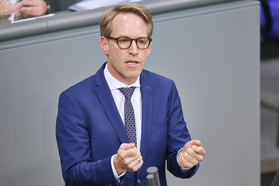 CDU-Politiker Henrichmann: „Feinde unserer Demokratie“ haben im Geheimdienst-Kontrollgremium nichts verloren