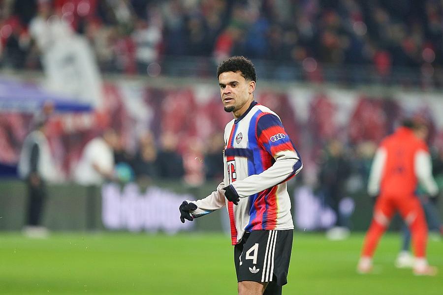 FC Bayern München besiegt RB Leipzig mit 6:1 – Diaz glänzt mit Dreierpack