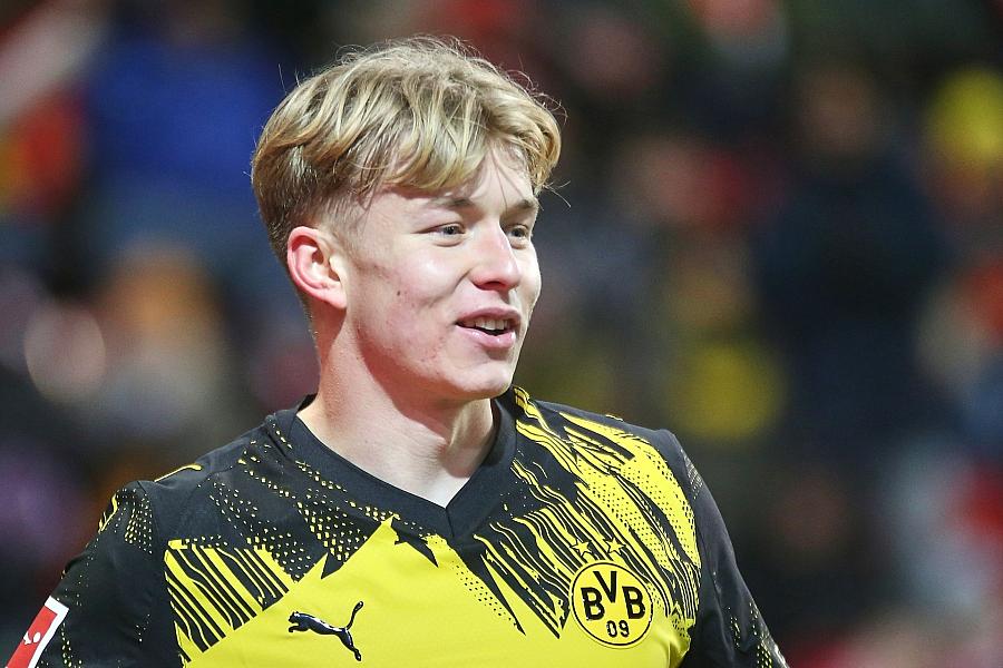 Bundesliga: Borussia Dortmund und Werder Bremen trennen sich unentschieden – BVB verspielt Zwei-Tore-Führung