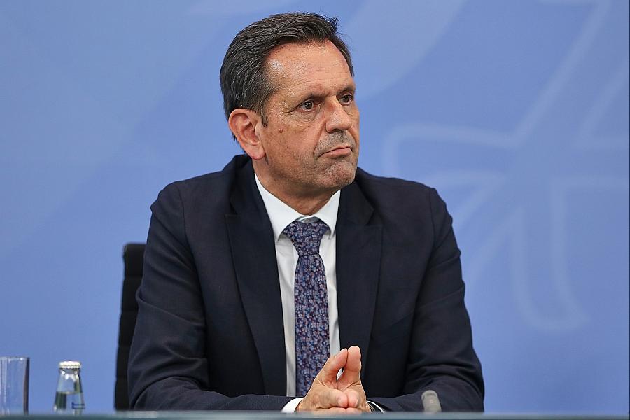 Niedersachsens Ministerpräsident Lies fordert Verzicht auf Lieferkettengesetz und Verpackungsgesetz wegen schwacher Wirtschaft